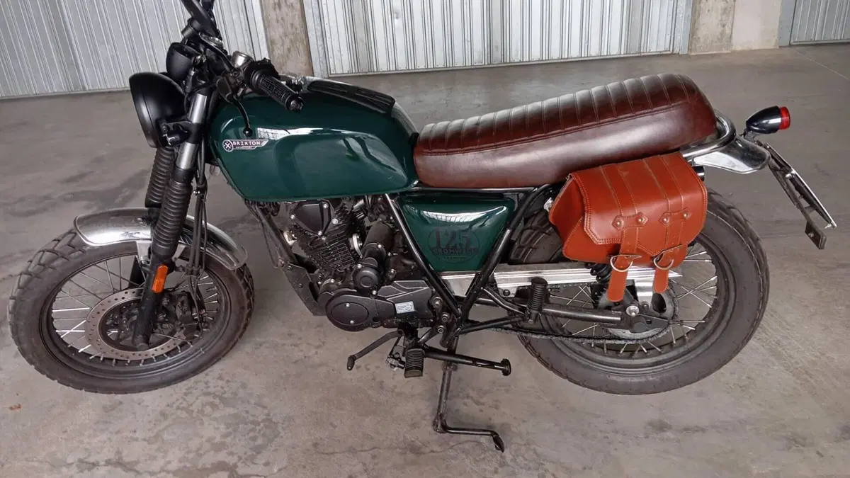 Brixton Motorcycles Cromwell 125 CBS (2021 - 26) 