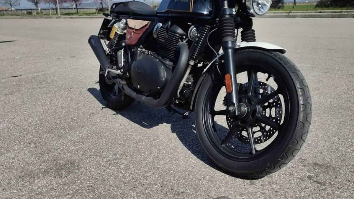 Royal Enfield Continental GT 650 (2021 - 26)  (2)