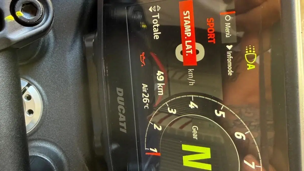 Ducati Hypermotard V2 (2026)  (6)