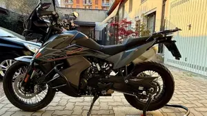 KTM 890 Adventure L (2021)  (2)