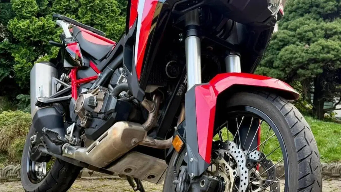 Honda Africa Twin CRF 1100L DCT (2020 - 21)  (3)