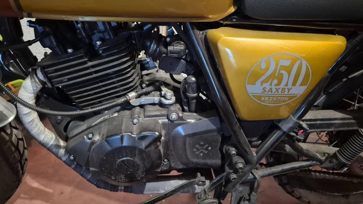 Brixton Motorcycles Saxby 250 (2019)  (3)