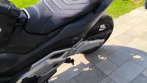 Honda Forza 750 DCT Travel (2021 - 24)  (4)