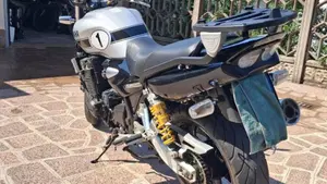Yamaha XJR 1300 (2006 - 14)  (3)