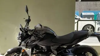 Bmw F 900 R (2025 - 26) usata