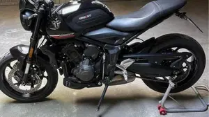 Triumph Trident 660 (2025)  (10)