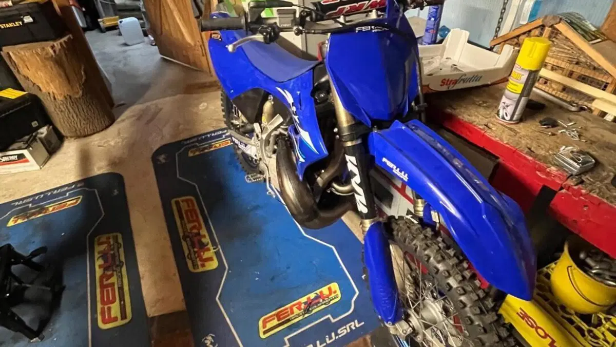 Yamaha YZ 250 (2024)  (4)