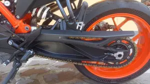 KTM 890 Duke R (2020)  (7)