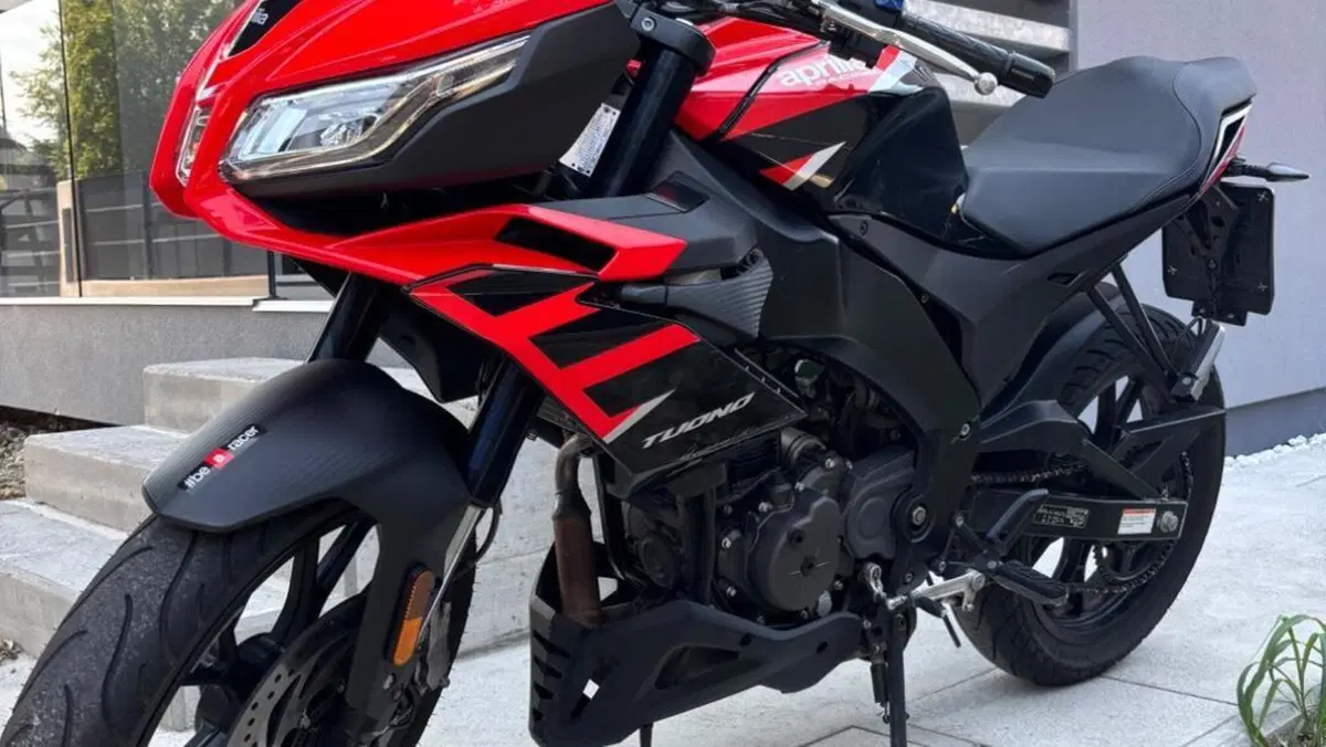 Aprilia Tuono 125 (2021 - 24)  (2)