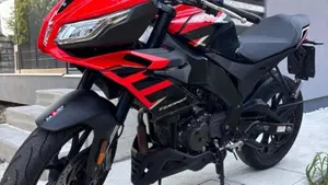 Aprilia Tuono 125 (2021 - 24)  (2)