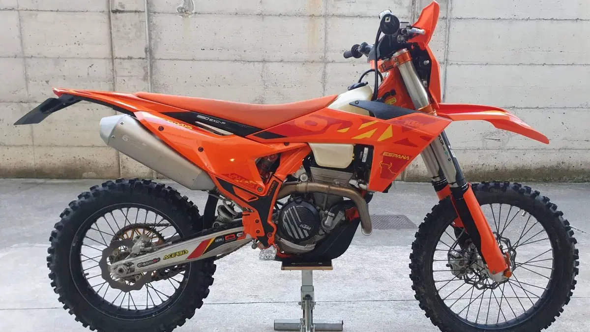 KTM 350 EXC-F Six Days (2025) 