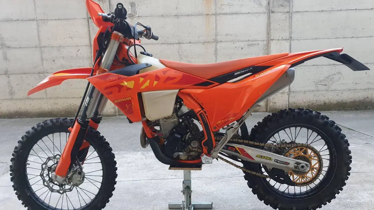 KTM 350 EXC-F Six Days (2025)  (2)