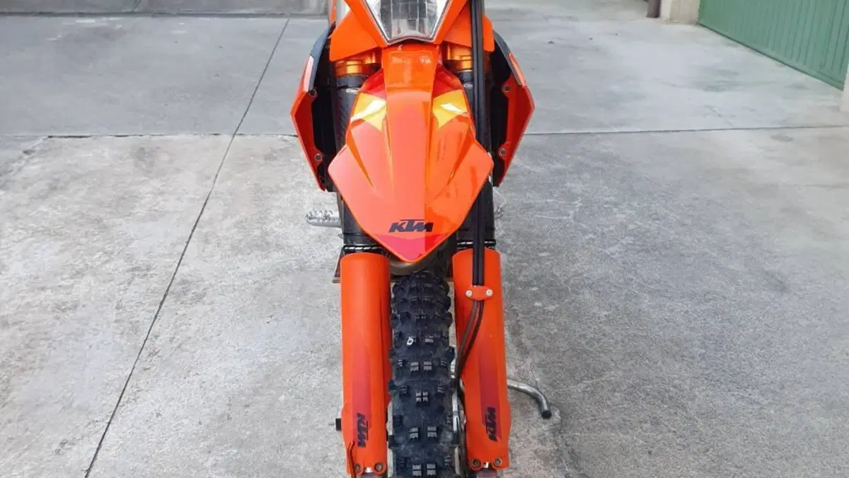 KTM 350 EXC-F Six Days (2025)  (3)