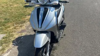 Piaggio Beverly Tourer 300