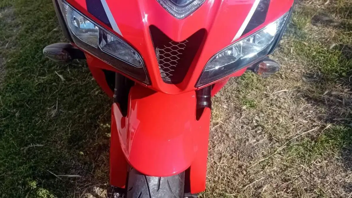 Honda CBR 600 RR (2009 - 12)  (5)