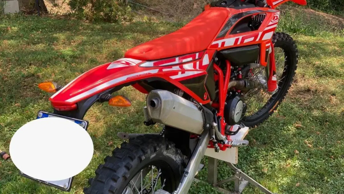 Betamotor RR 125 4T Enduro R (2024 - 26)  (7)