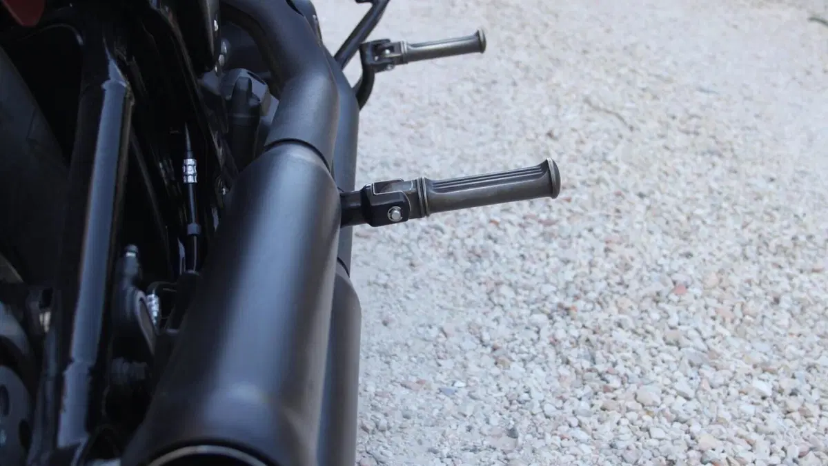 Harley-Davidson 107 Street Bob (2018 - 20) - FXBB  (4)