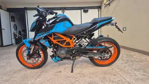 KTM 125 Duke (2021 - 23)  (4)