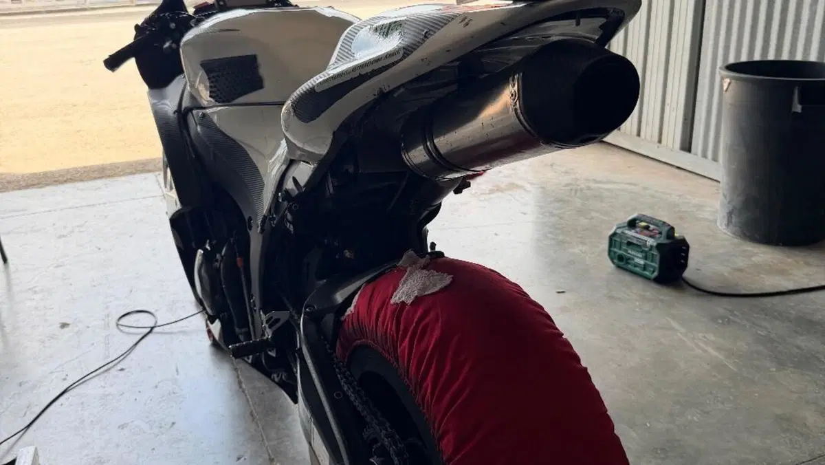 Honda CBR 600 RR (2009 - 12)  (4)
