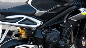 Triumph Street Triple RS (2017 - 19)  (8)