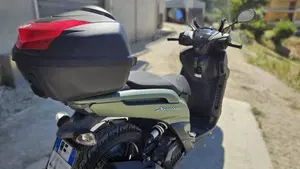 Yamaha Xenter 125 (2017 - 20)  (2)