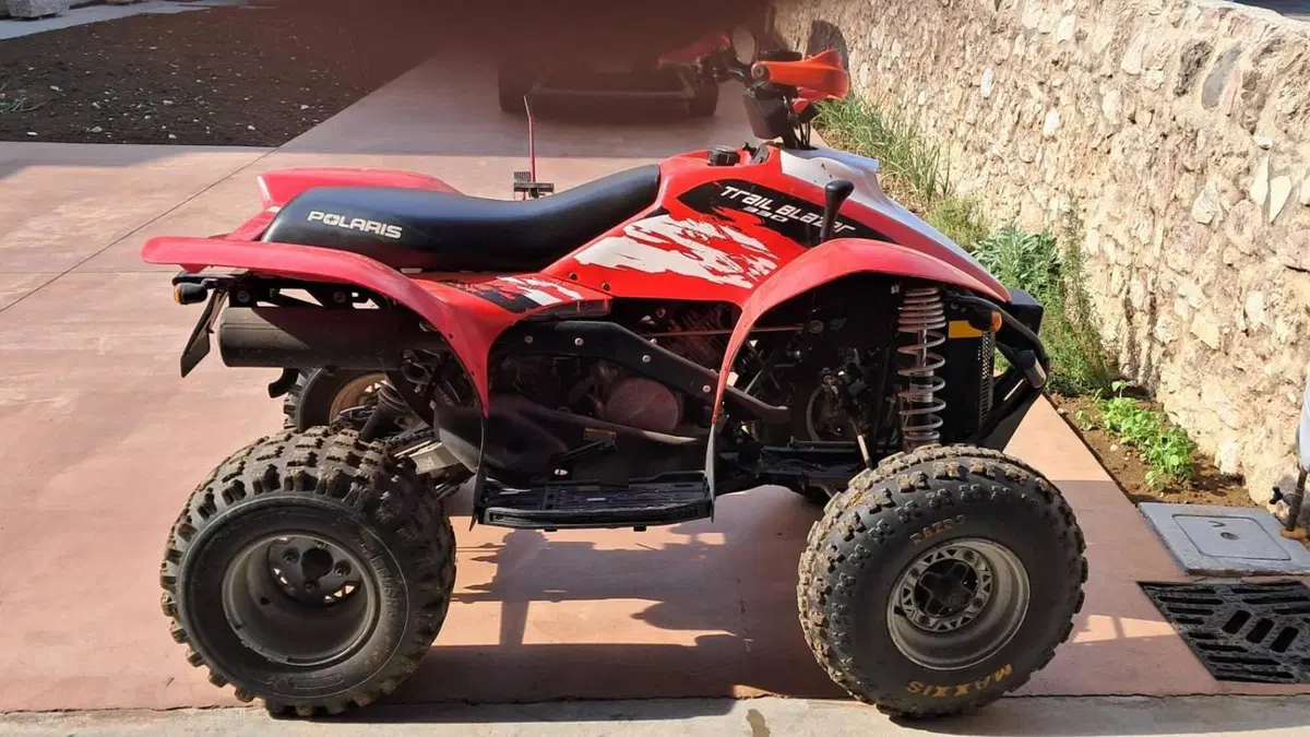 Polaris Trail Blazer 330 E 2x4 (2007 - 13)  (3)