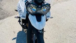 Triumph Tiger 800 XCx (2018 - 20)  (4)