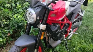Swm Varez 125 (2022 - 23)  (2)