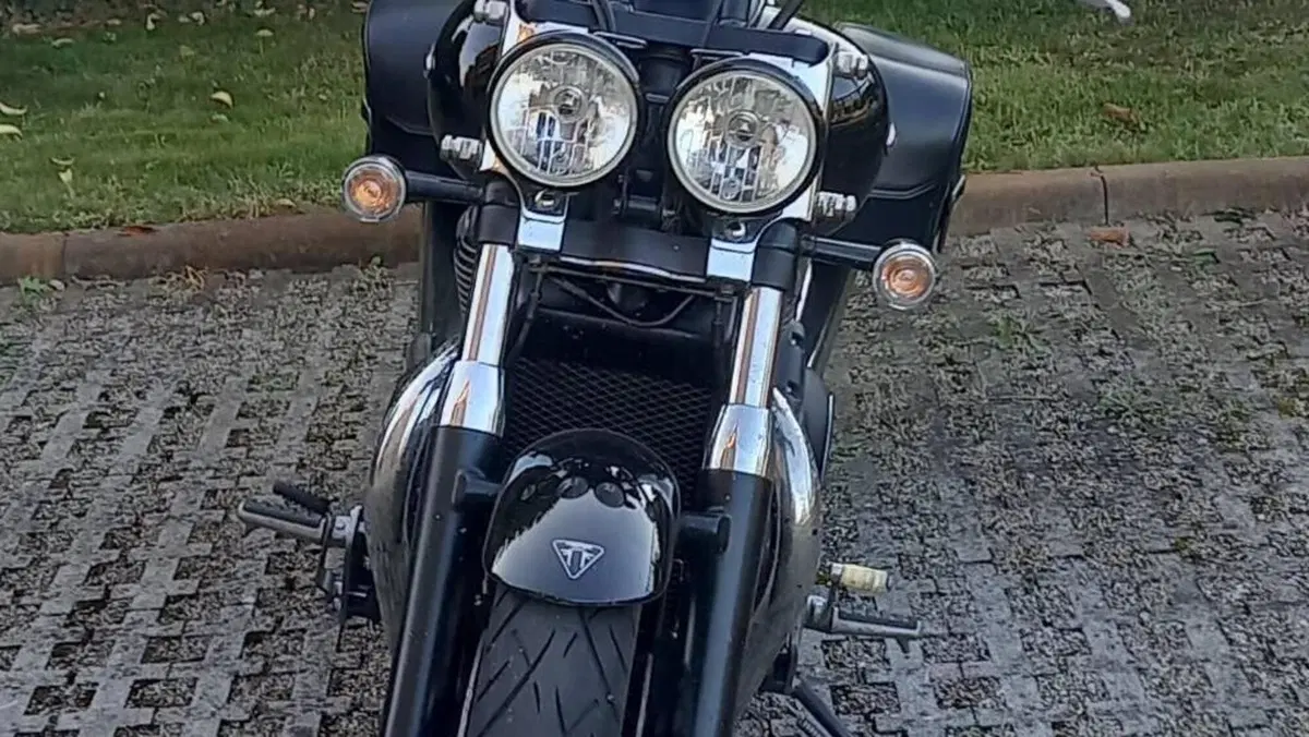 Triumph Thunderbird Storm 1700 ABS (2010 - 16)  (6)