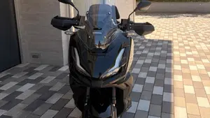 Honda ADV 350 (2025 - 26)  (2)