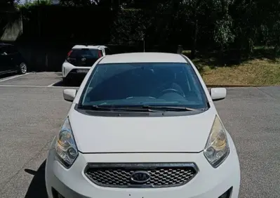 Kia Venga 1.4 CVVT LX Easy (2)