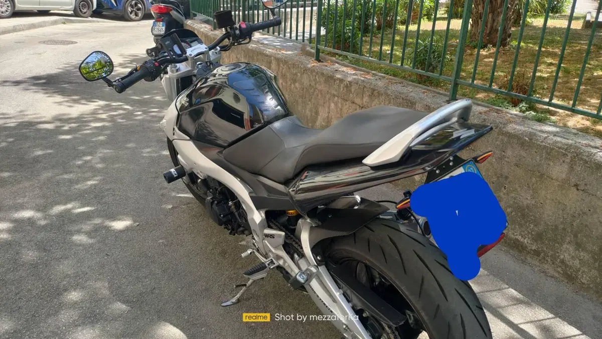 Suzuki GSR 600 (2006 - 11) 