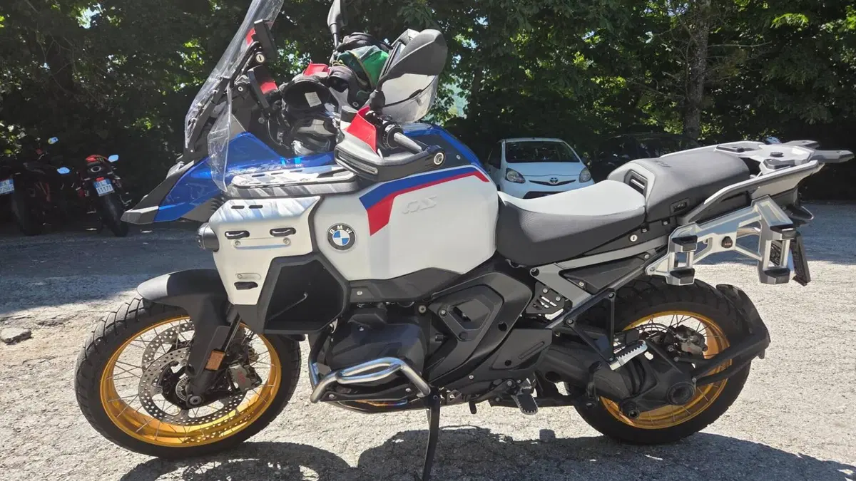 Bmw R 1300 GS Adventure Trophy (2025 - 26)  (2)