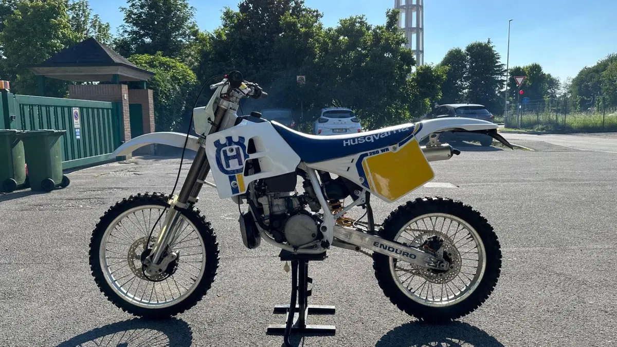 Husqvarna WR 250 (1989 - 01)  (4)