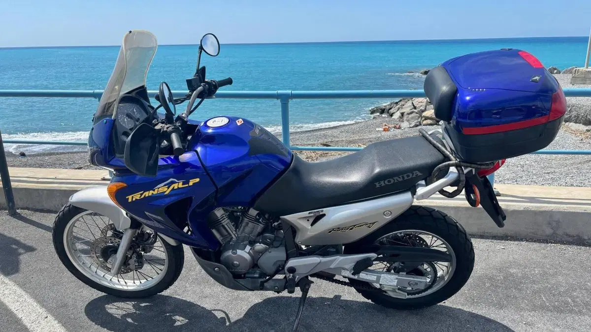 Honda Transalp XL 650V (2000 - 04)  (3)
