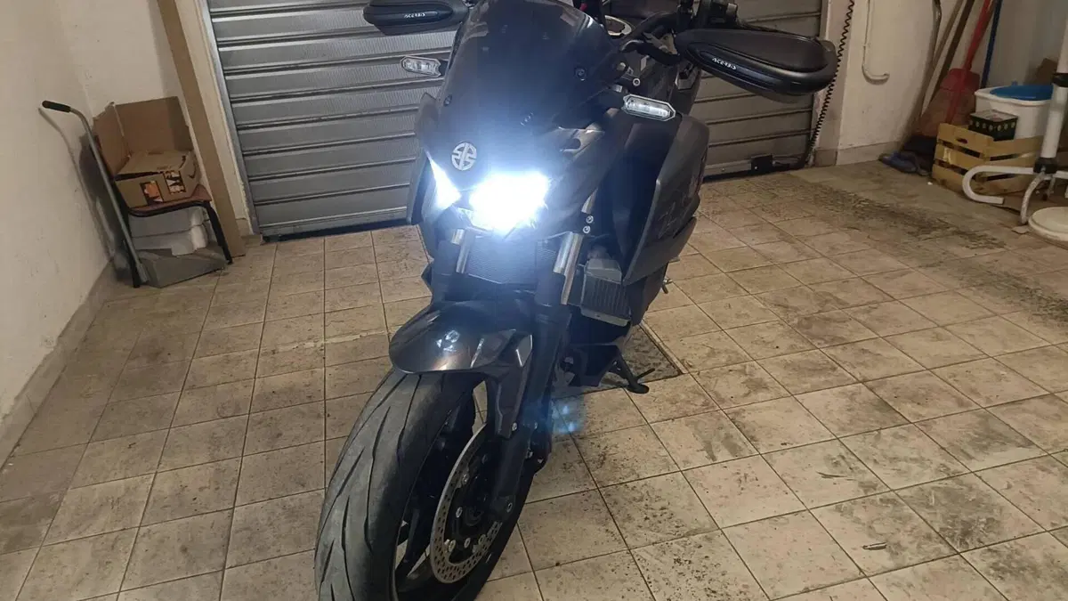 Kawasaki Z7 Hybrid (2024 - 26)  (7)