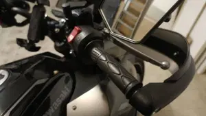 Kawasaki Z7 Hybrid (2024 - 26)  (13)