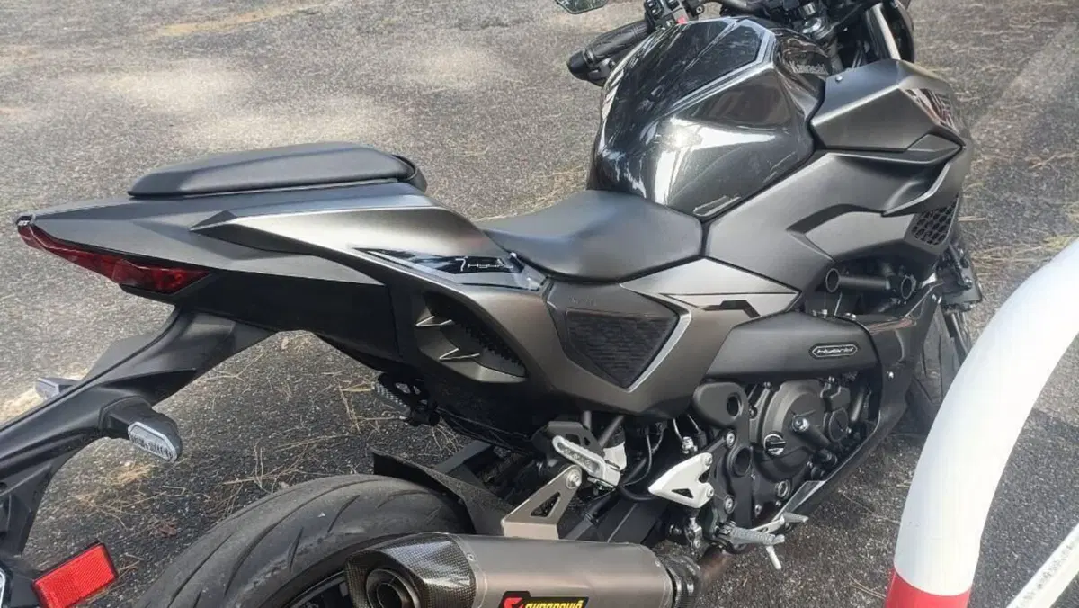 Kawasaki Z7 Hybrid (2024 - 26)  (2)