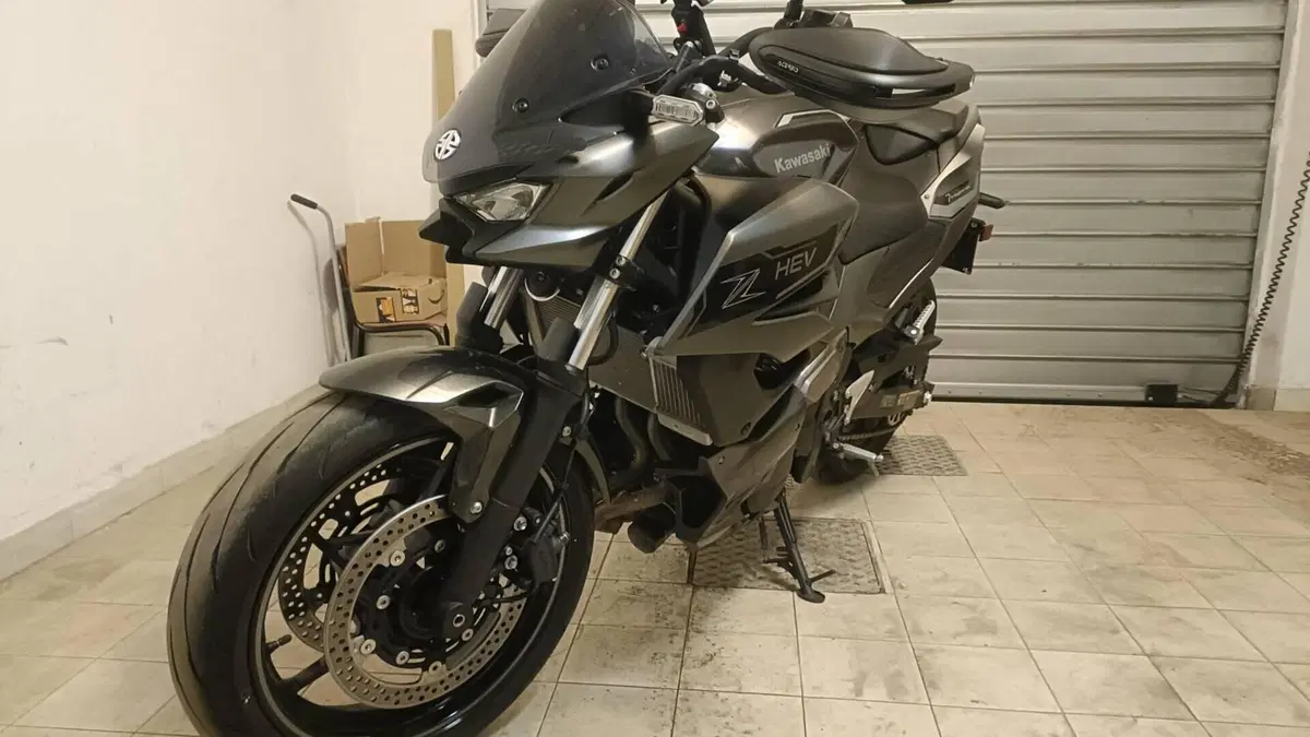 Kawasaki Z7 Hybrid (2024 - 26)  (14)