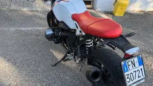 Bmw R nineT Urban GS (2021 - 24)  (5)
