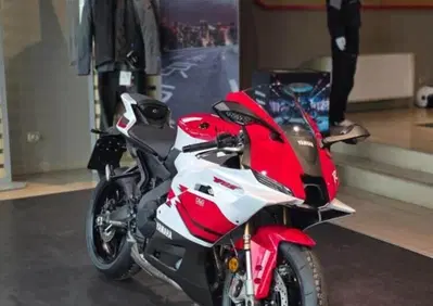Yamaha YZF R9 70th (2026) - Annuncio 10053156