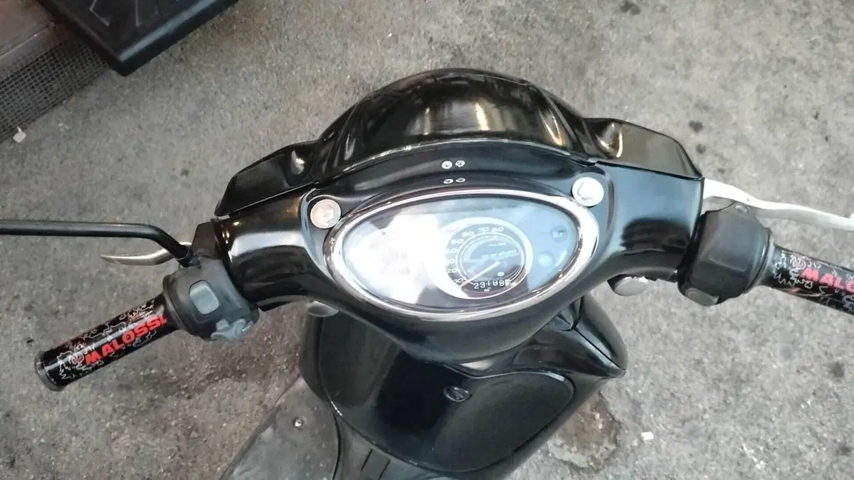 Aprilia Scarabeo 50 2t (2008 - 17)  (3)
