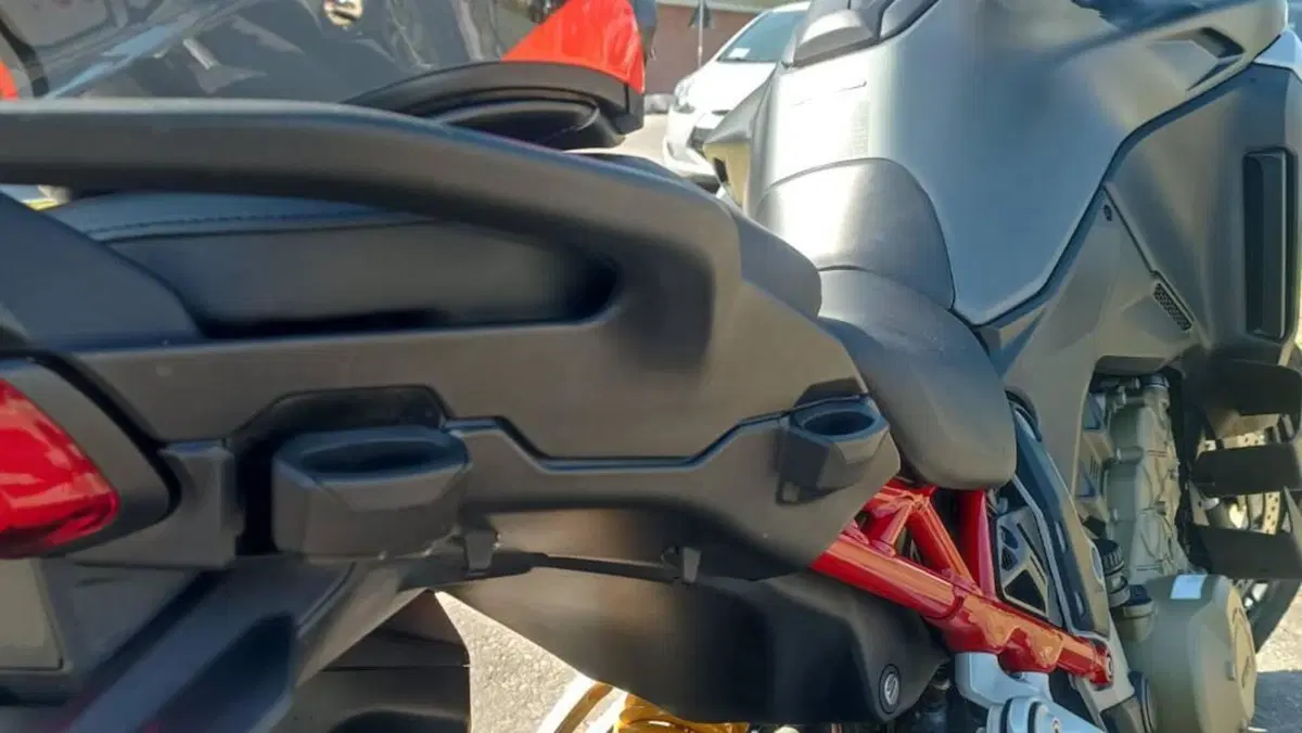 Ducati Multistrada V4 S (2021 - 24)  (4)