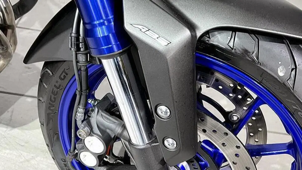 Yamaha Tracer 900 ABS (2015 - 16)  (5)