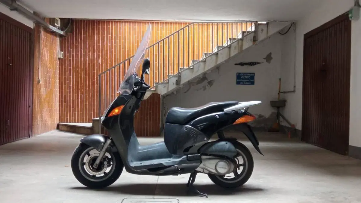 Honda @ 150 Two Tone (2001 - 04)  (7)