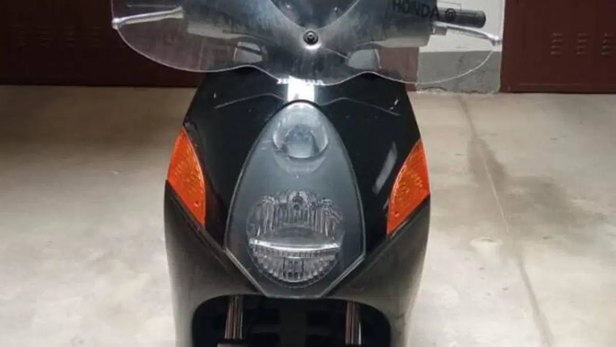 Honda @ 150 Two Tone (2001 - 04)  (8)