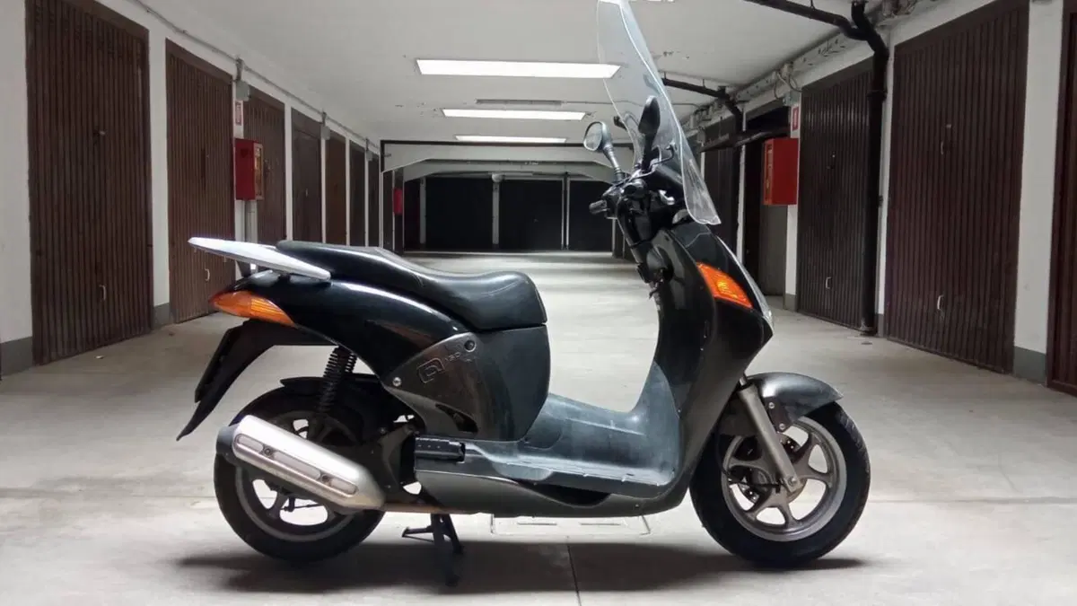 Honda @ 150 Two Tone (2001 - 04)  (11)