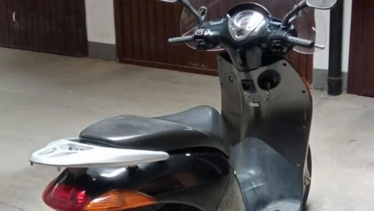 Honda @ 150 Two Tone (2001 - 04)  (13)