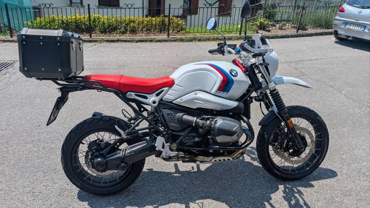 Bmw R nineT Urban GS (2021 - 24)  (2)