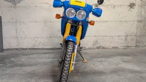 Yamaha   (3)